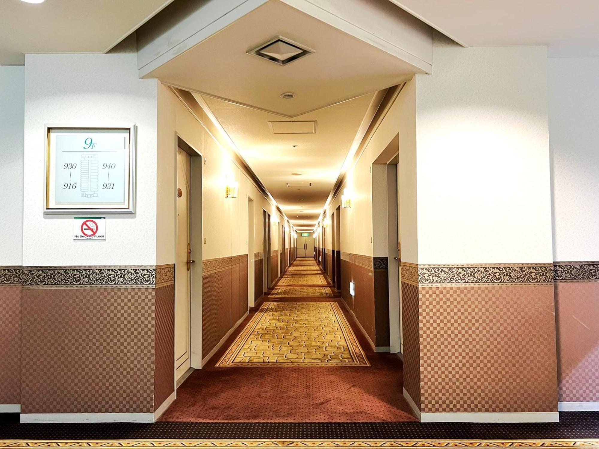 Hotel Springs Makuhari Chiba Exterior photo